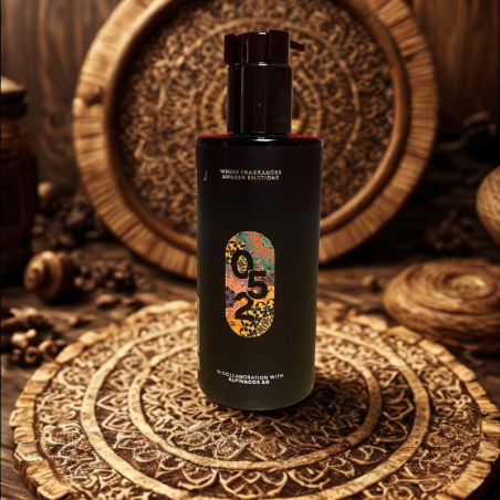 Savon liquide No 52 Sandal Wood — Bois de santal | Hello Candle
