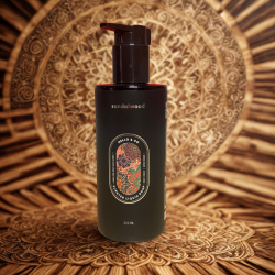 Savon liquide No 52 Sandal Wood — Bois de santal | Hello Candle